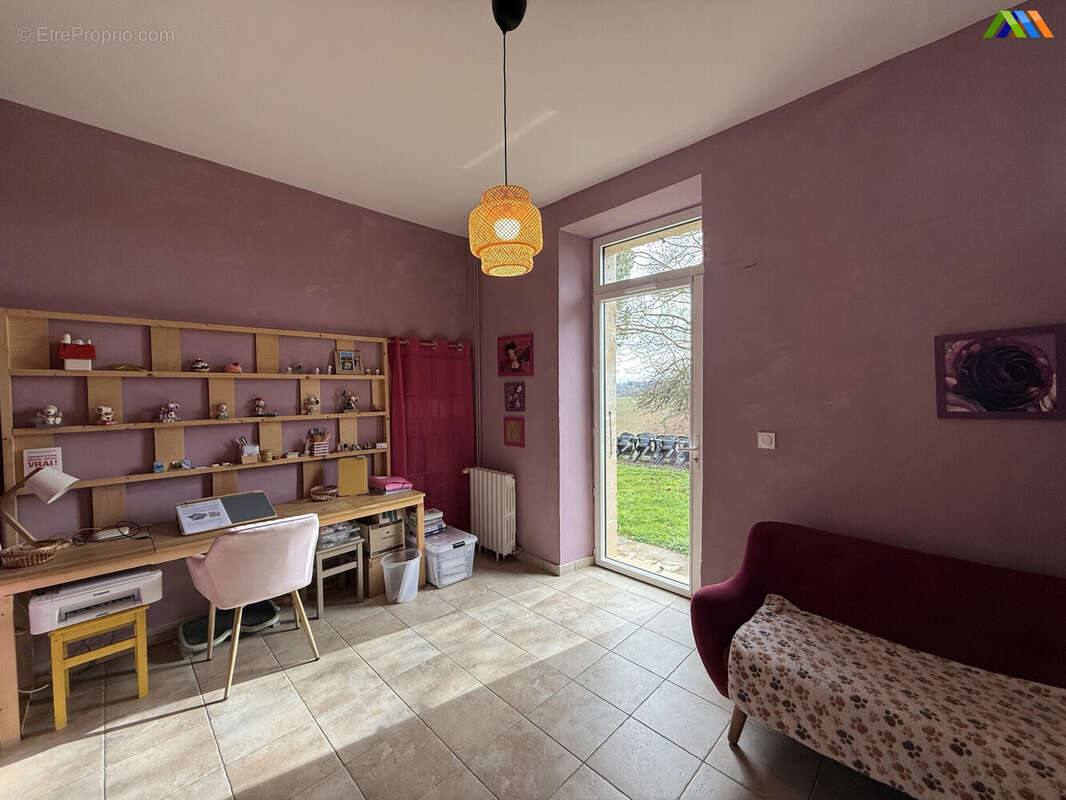 Maison 397 m² à Saramon  - photo 9
