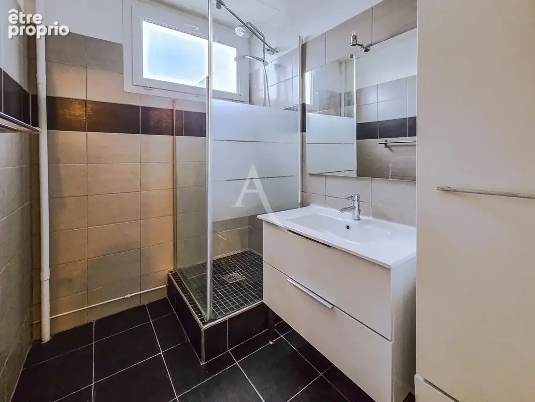 Spécial investisseur - 2 logements, 2 revenus locatifs ! - photo 5