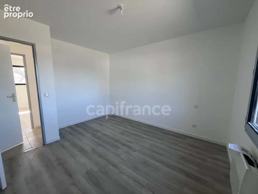 Maison neuve plain pied — frais de notaire réduits — secteur adé - photo 8