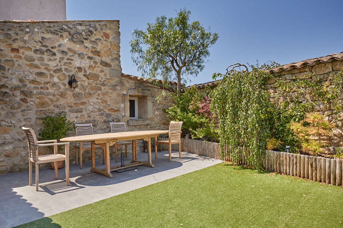 Maison à ALLEINS