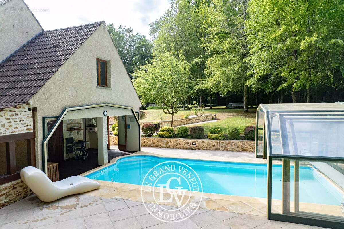 Appartement à CHAMPAGNE-SUR-SEINE