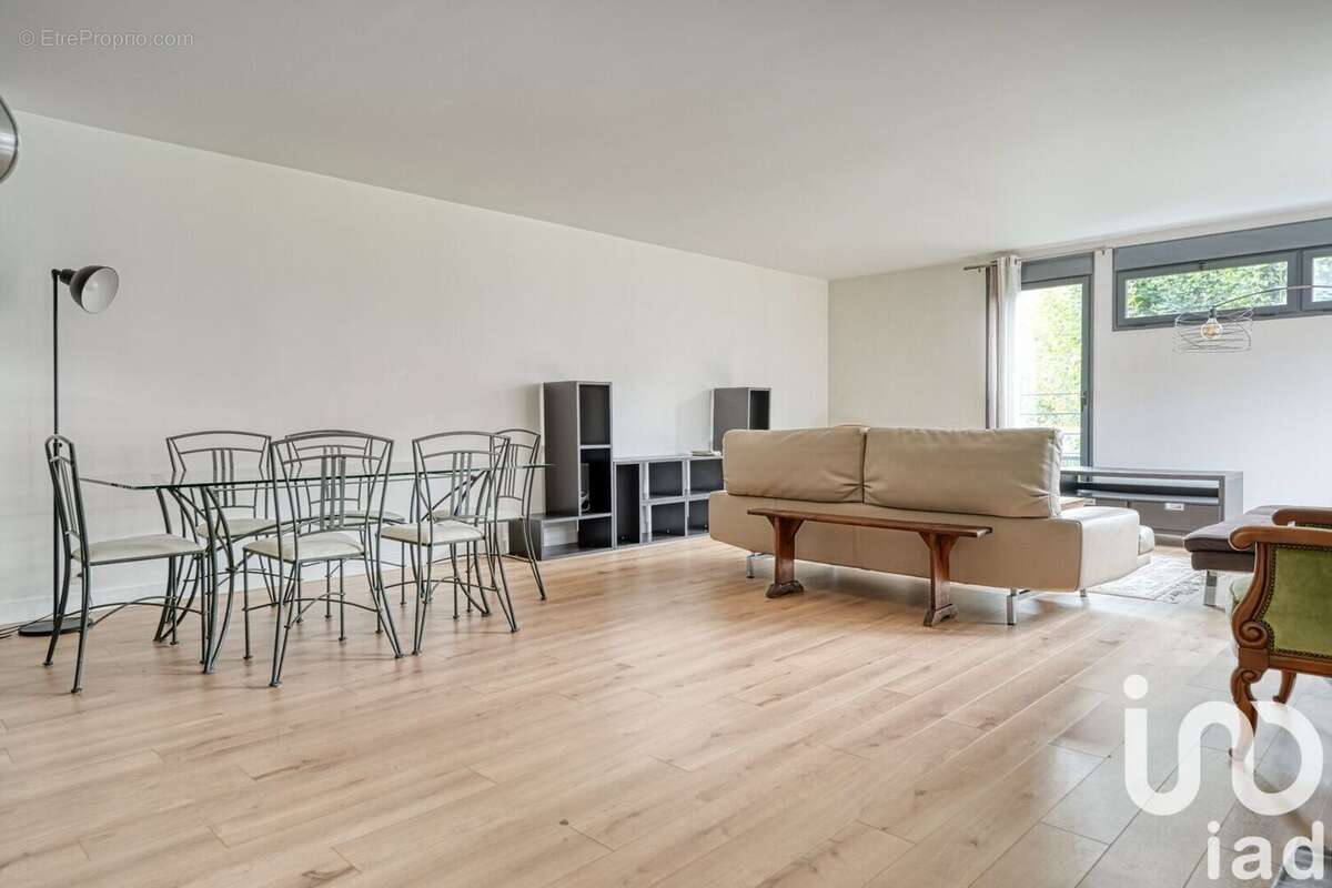 Photo 8 - Appartement à SAINT-DENIS