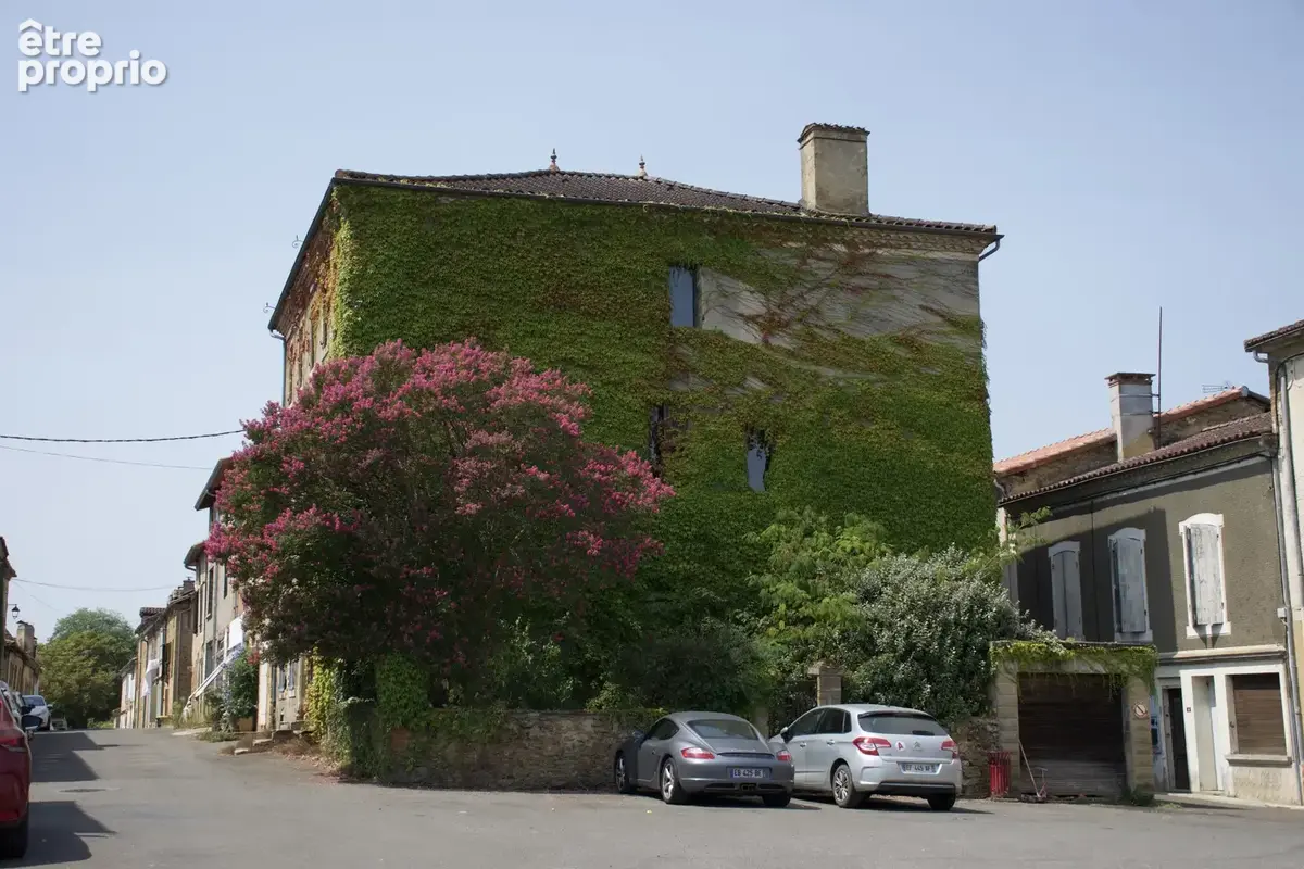 Estang coeur de ville - Maison en Pierre 7 Chambres avec jardin - photo 2