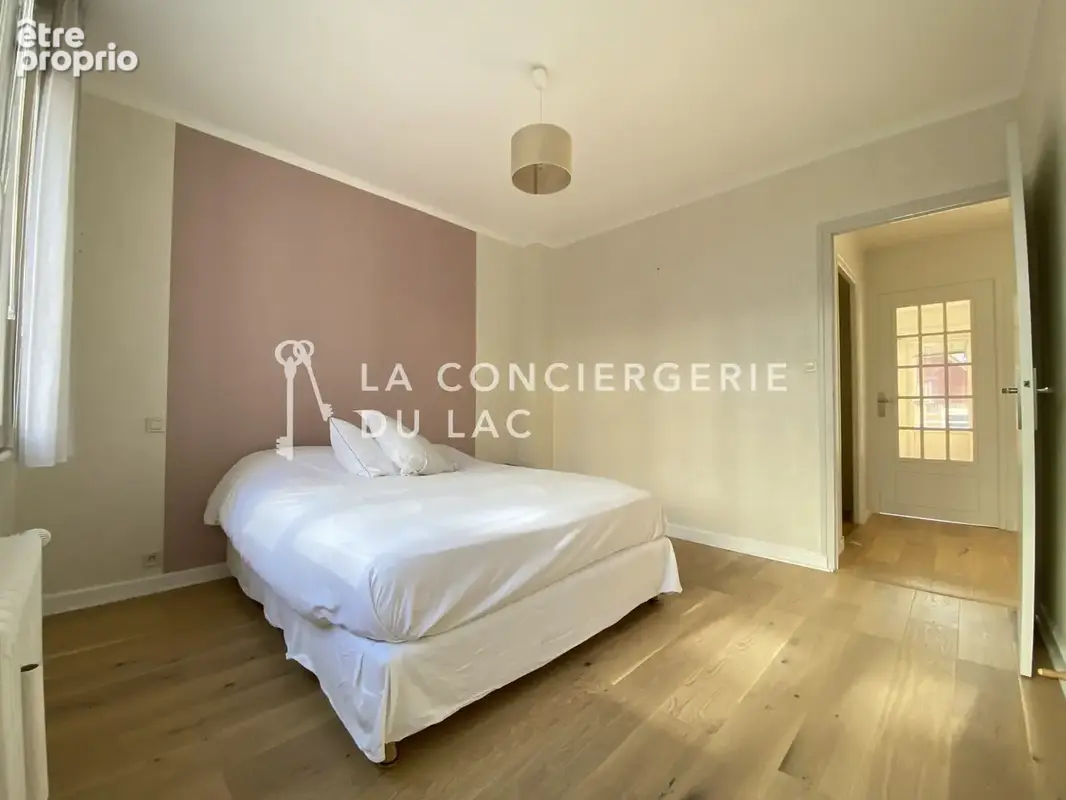 Centre Ville d'Annecy / Quartier Bonlieu / 5 pièces de 104 m2 plein Sud avec Clim - photo 12