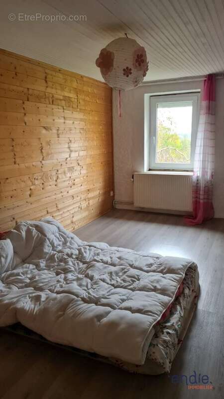 Maison à LA PETITE-MARCHE