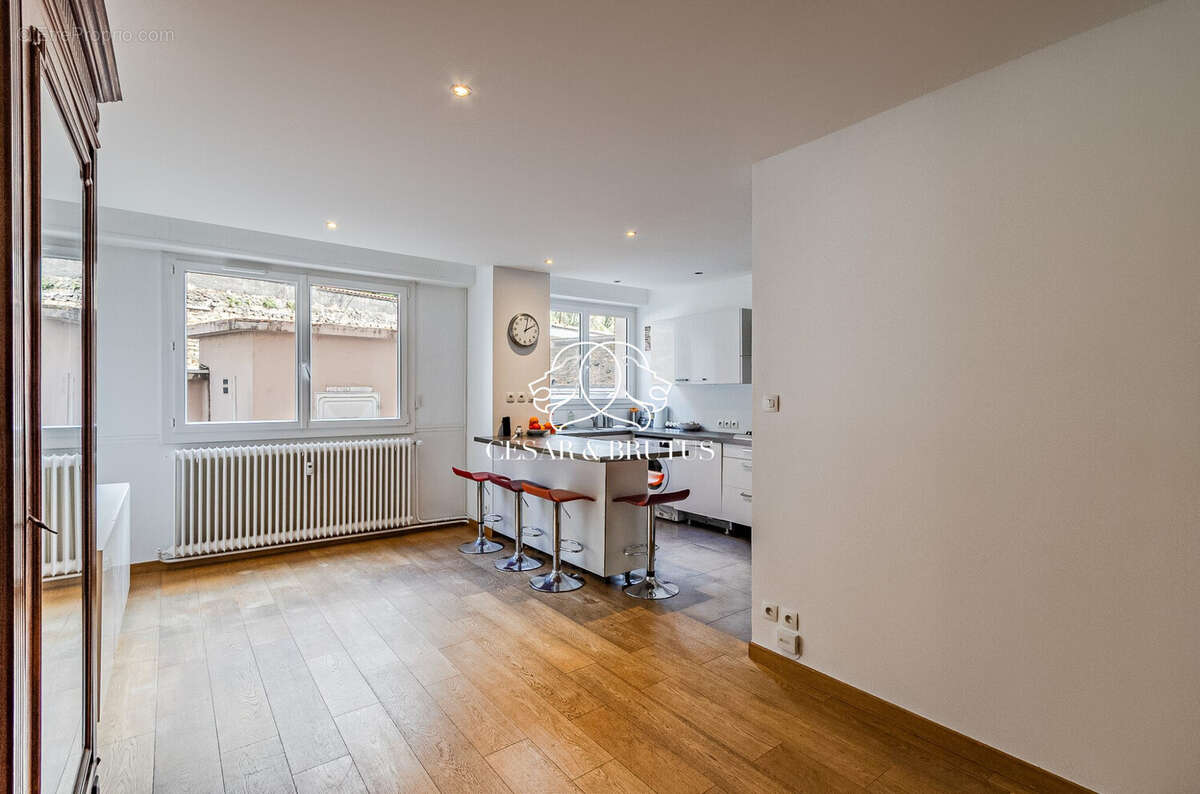 Appartement à LYON-4E