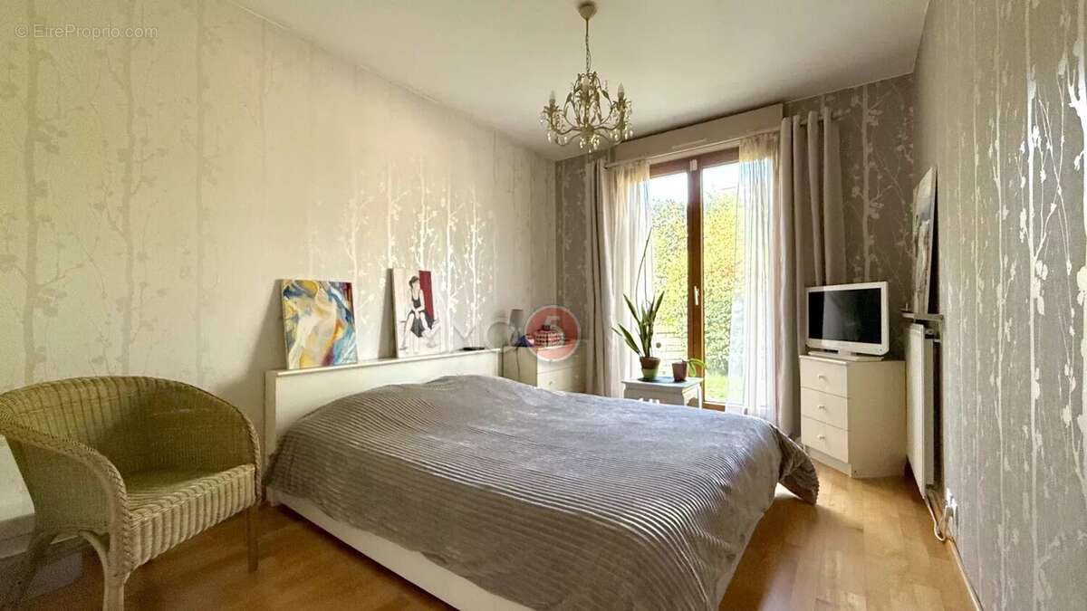 Appartement à LE RAINCY
