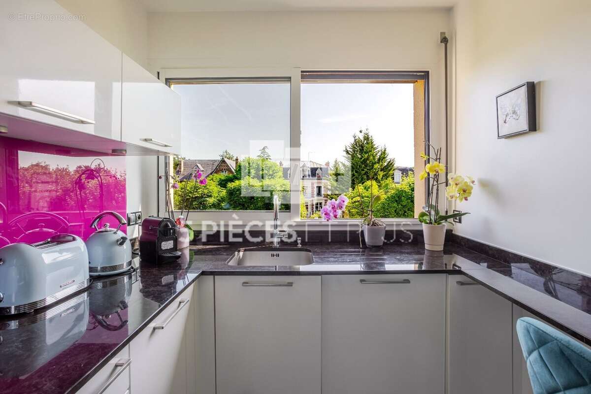 Appartement à MAISONS-LAFFITTE