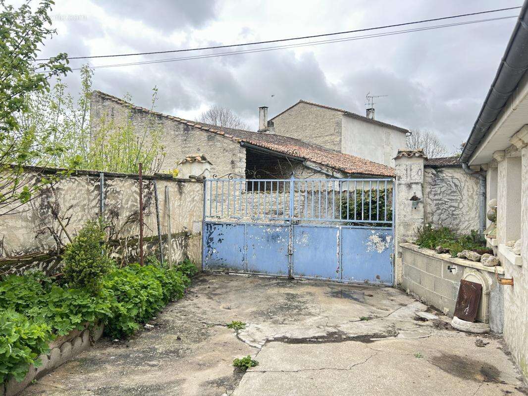 Maison à VARS