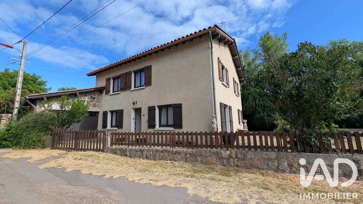 Photo 4 - Maison à CHASPINHAC
