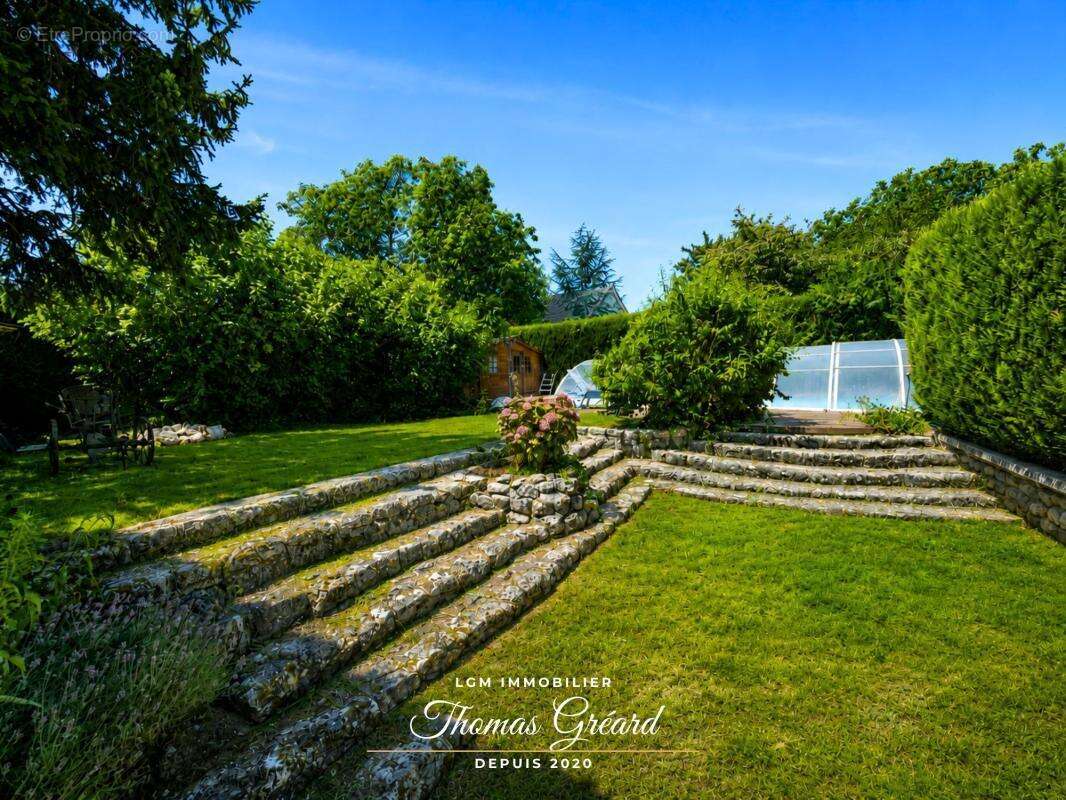 Maison en pierre avec 3 chambres, piscine et dépendances – 15 minutes de Châteaudun, 15 minutes de Patay et 22 minutes de la bas - photo 14
