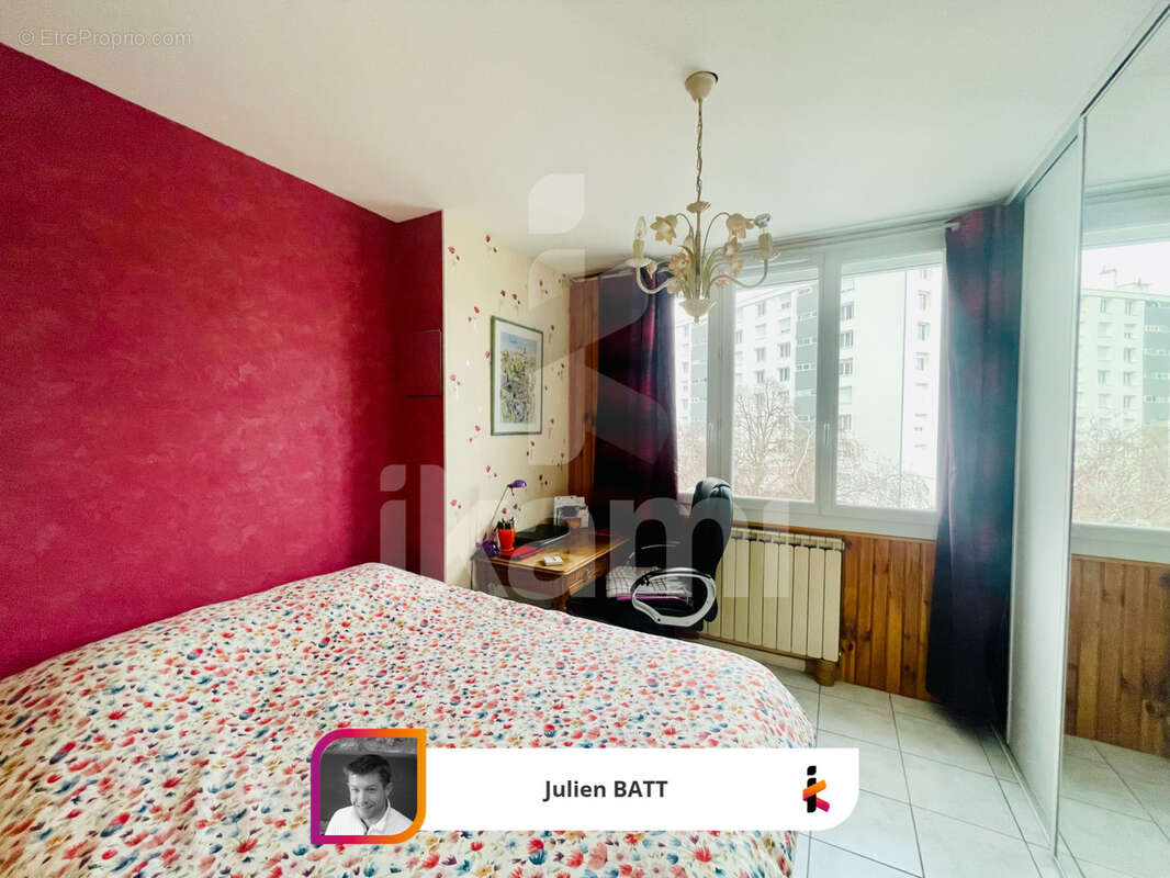 Appartement à BOURG-LES-VALENCE