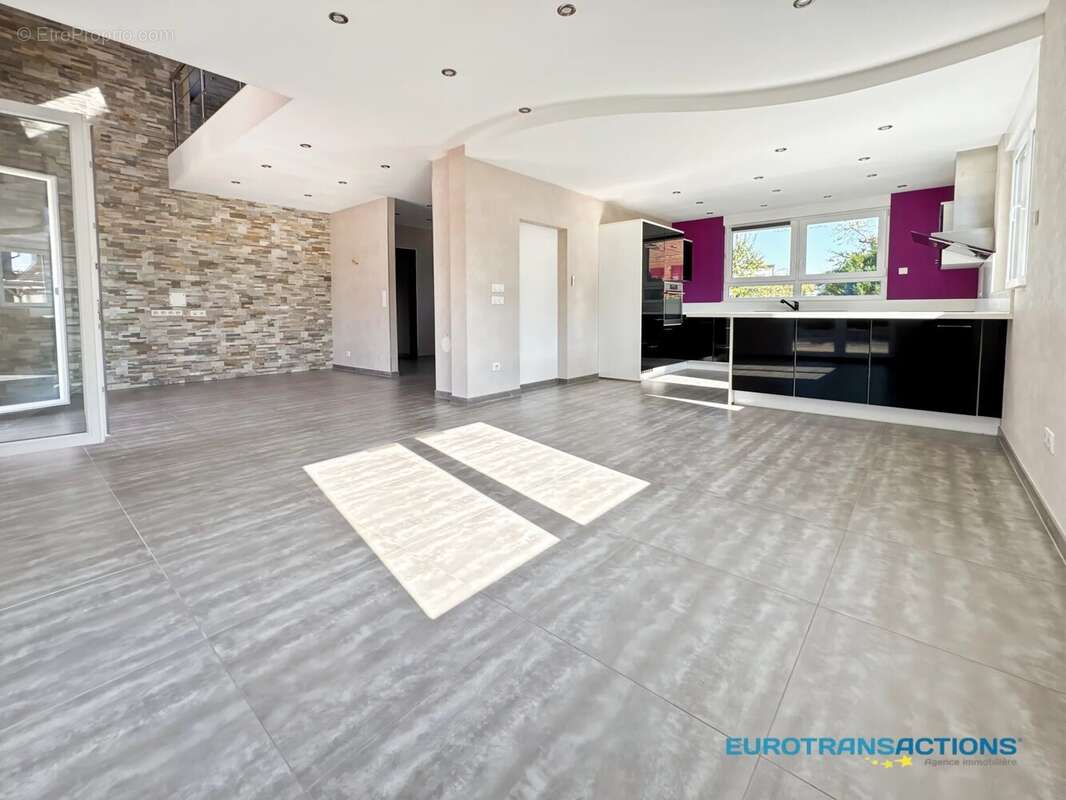 Maison à BOUXWILLER