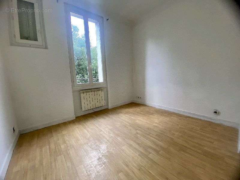 Appartement à LE PRE-SAINT-GERVAIS