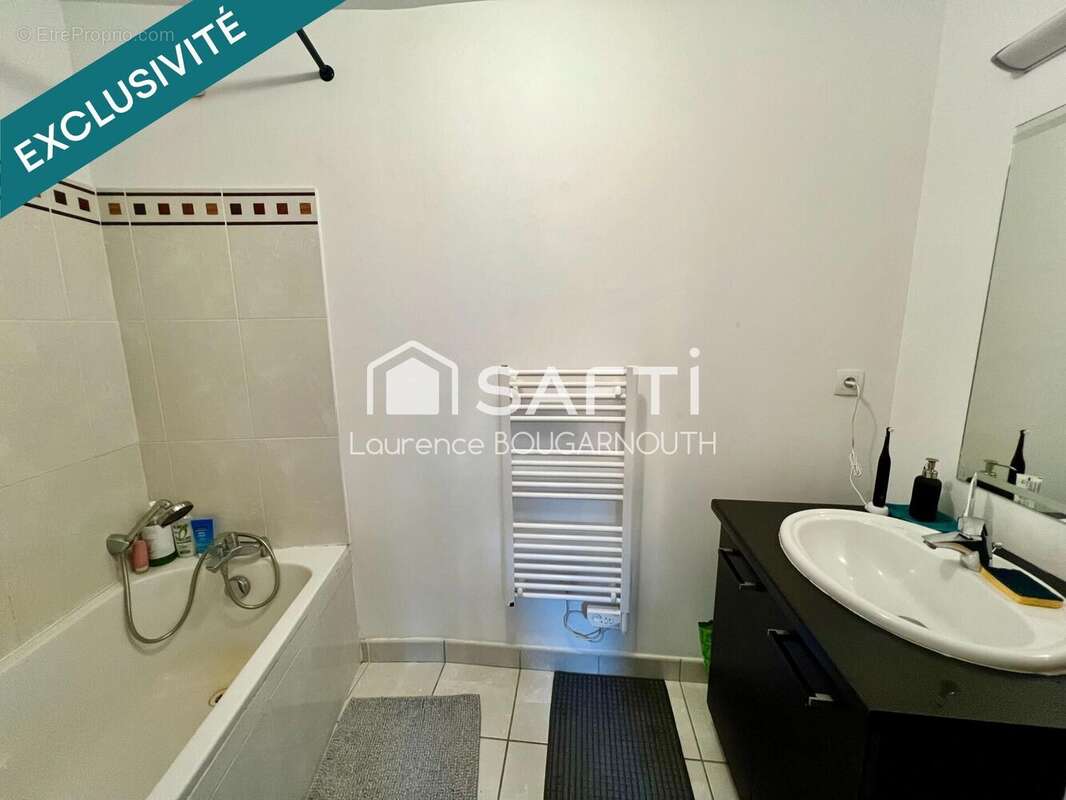 Photo 5 - Appartement à ROQUEMAURE