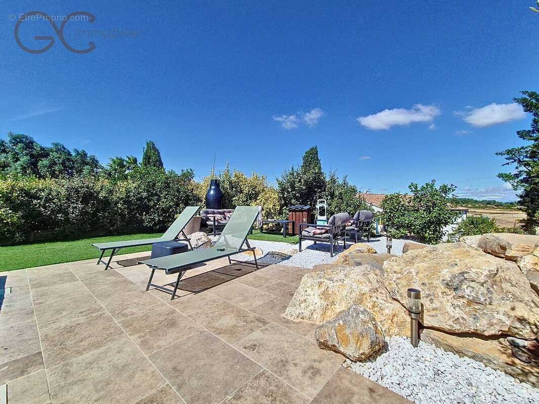 Maison à NISSAN-LEZ-ENSERUNE