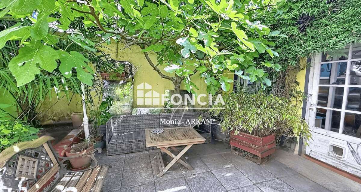 Maison familiale – 4 chambres – jardin arboré – dépendance – garage – au pied du parc – exclusivité - photo 4