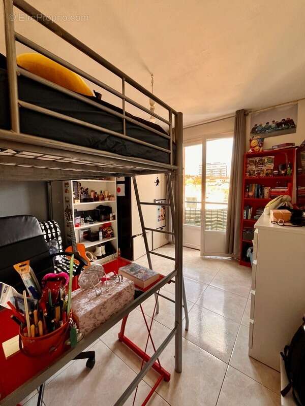 Appartement à MARSEILLE-14E