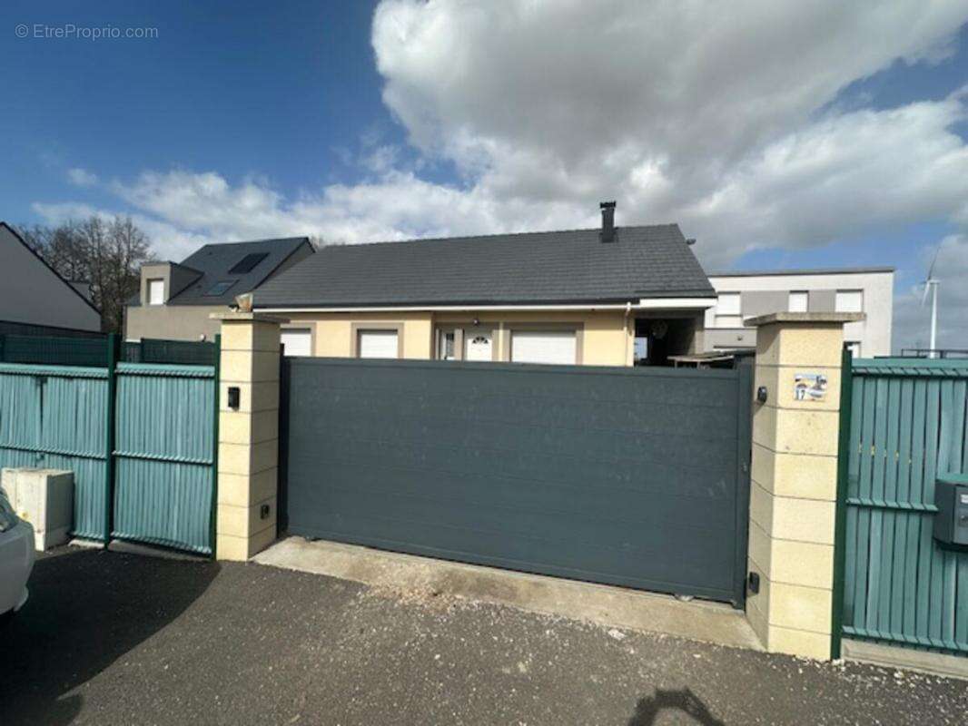 Maison à VOVES