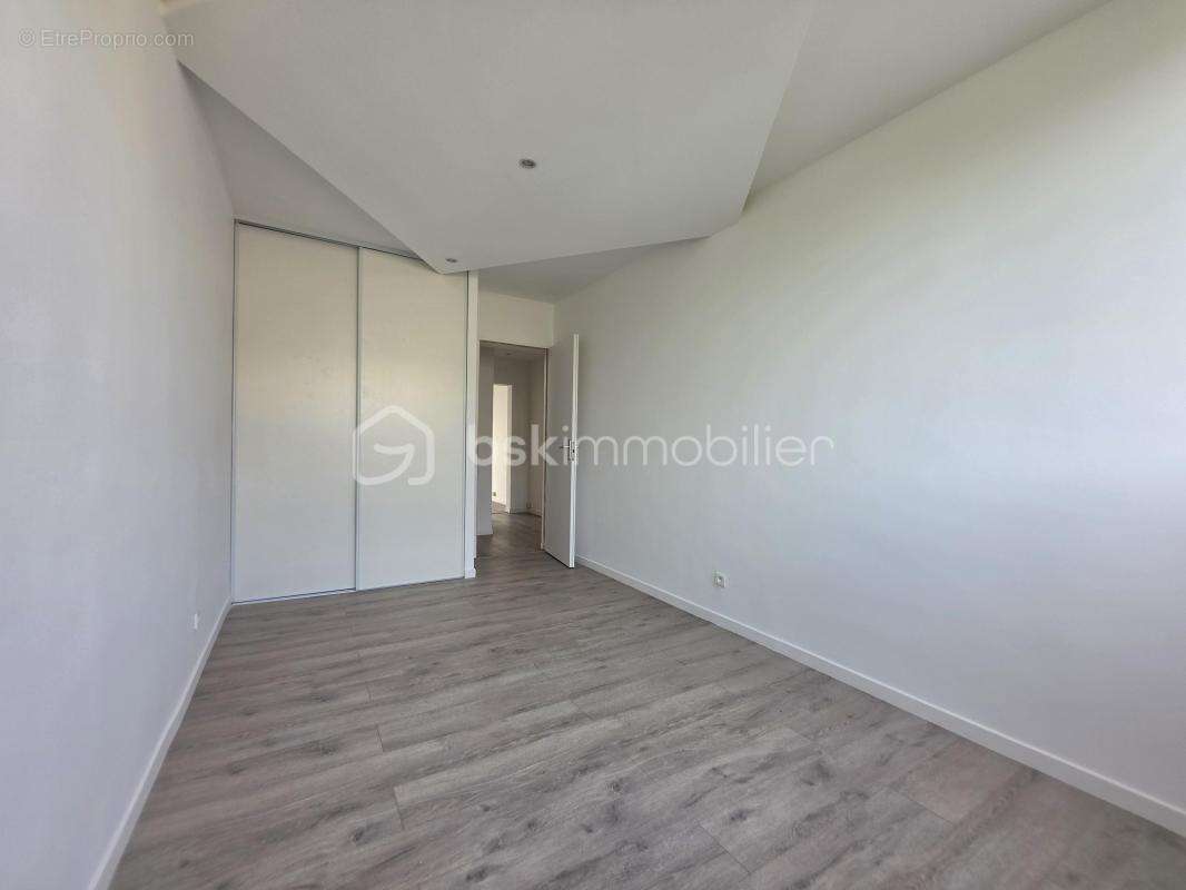 Appartement à VILLEMOMBLE