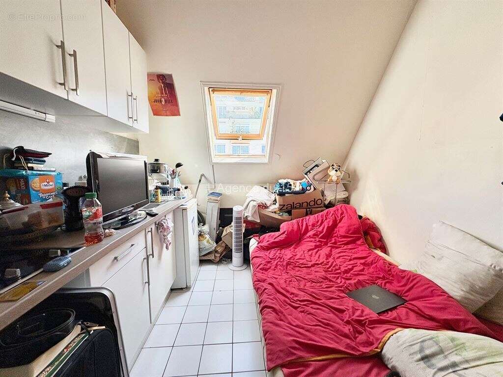 Mairie du 15ème / appartement haussmannien / 3 chambres + studette vendue louee / cave - photo 10