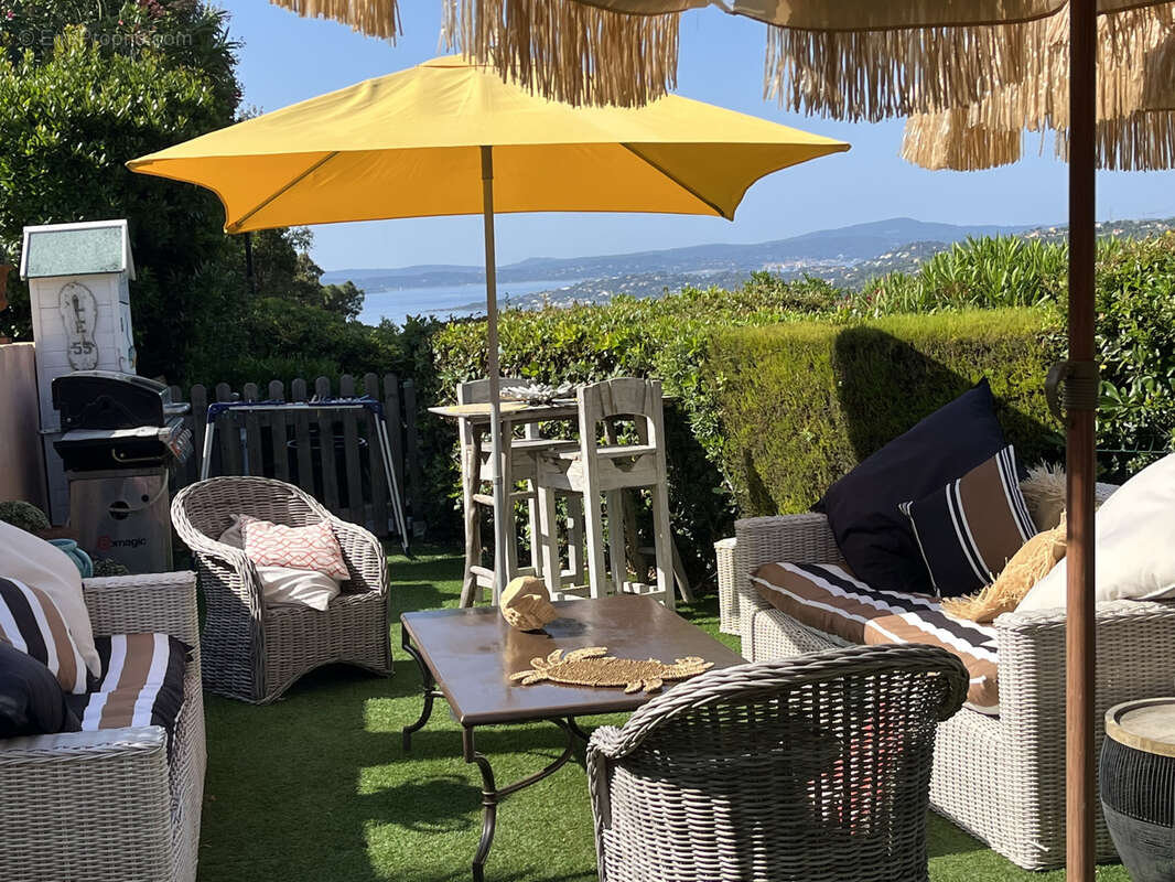 Maison à ROQUEBRUNE-SUR-ARGENS