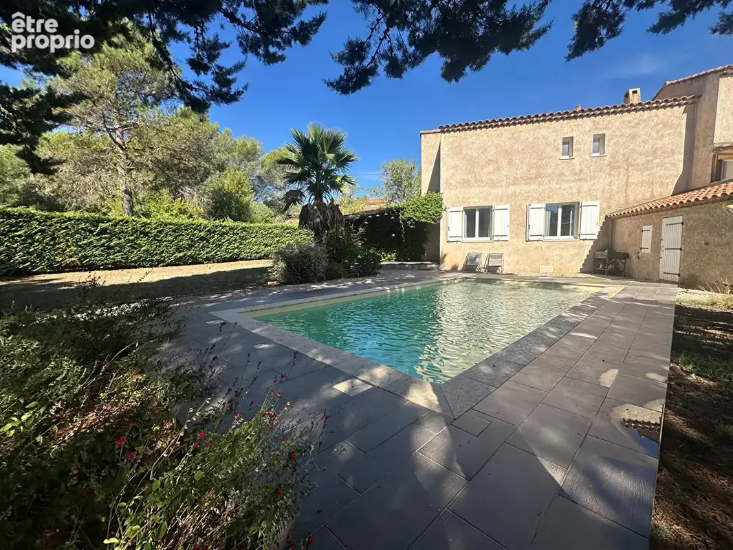 Maison à SAINT-MAXIMIN-LA-SAINTE-BAUME