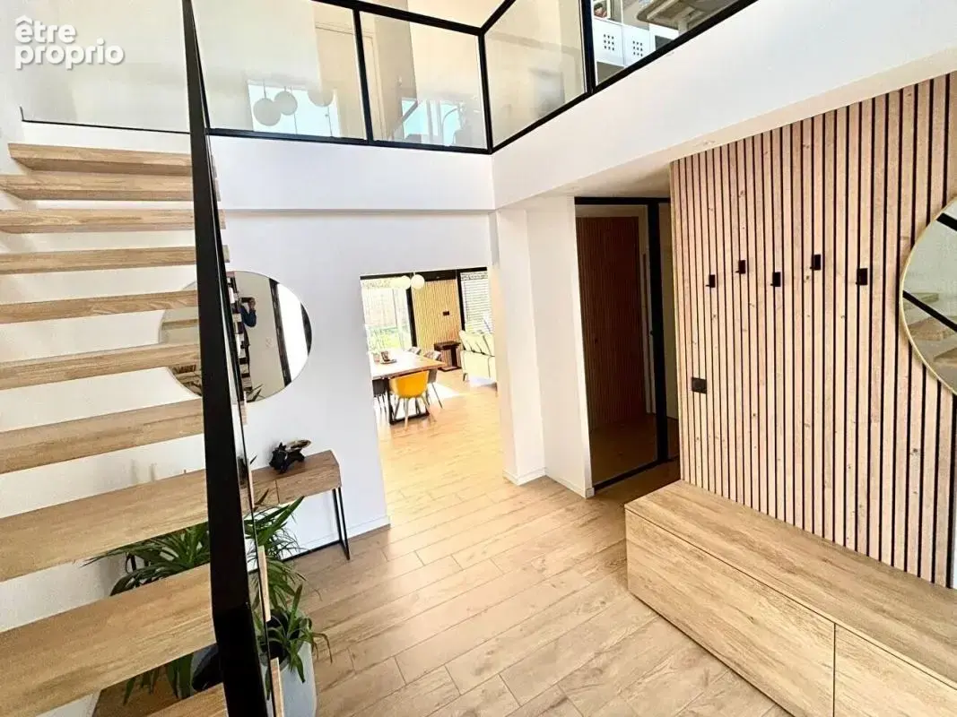 Maison Montreuil Juigne 6 pièce(s) 170 m2 - photo 5
