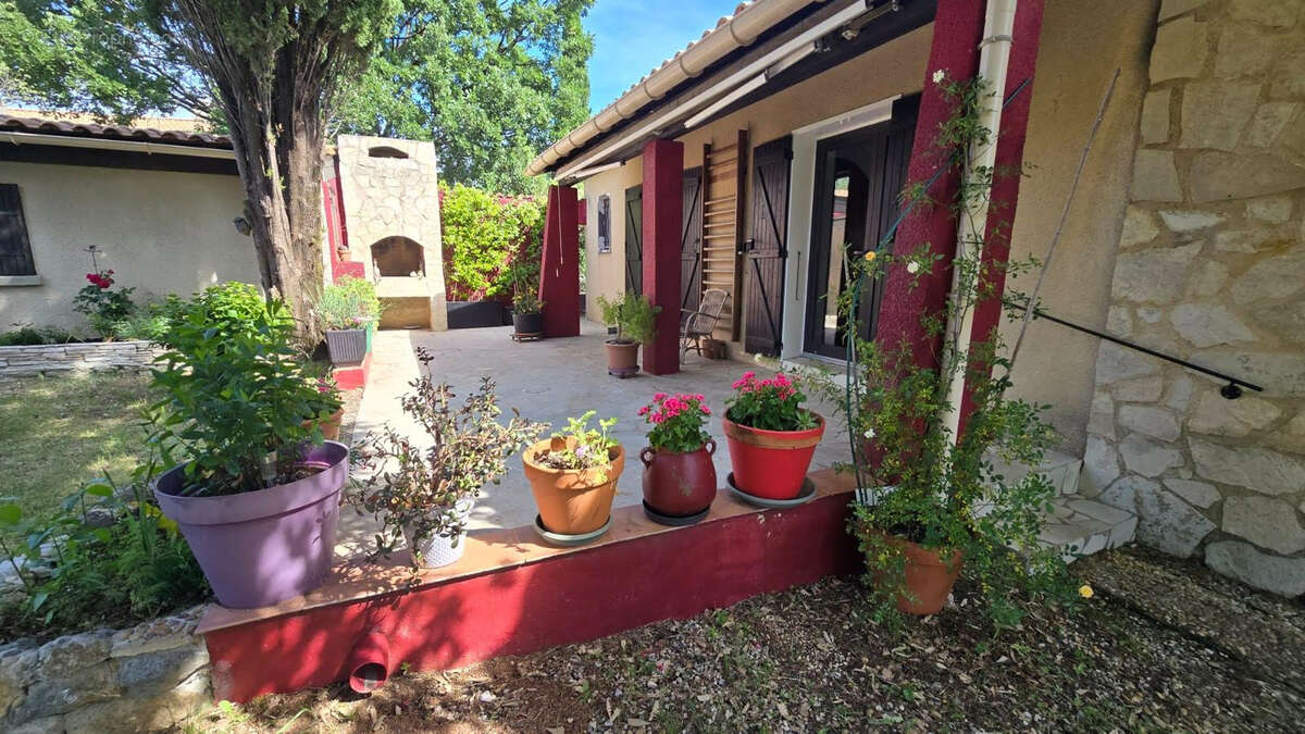 Maison à SAINT-MARTIN-DE-LONDRES