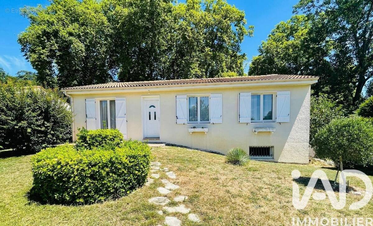 Photo 1 - Maison à BLANQUEFORT