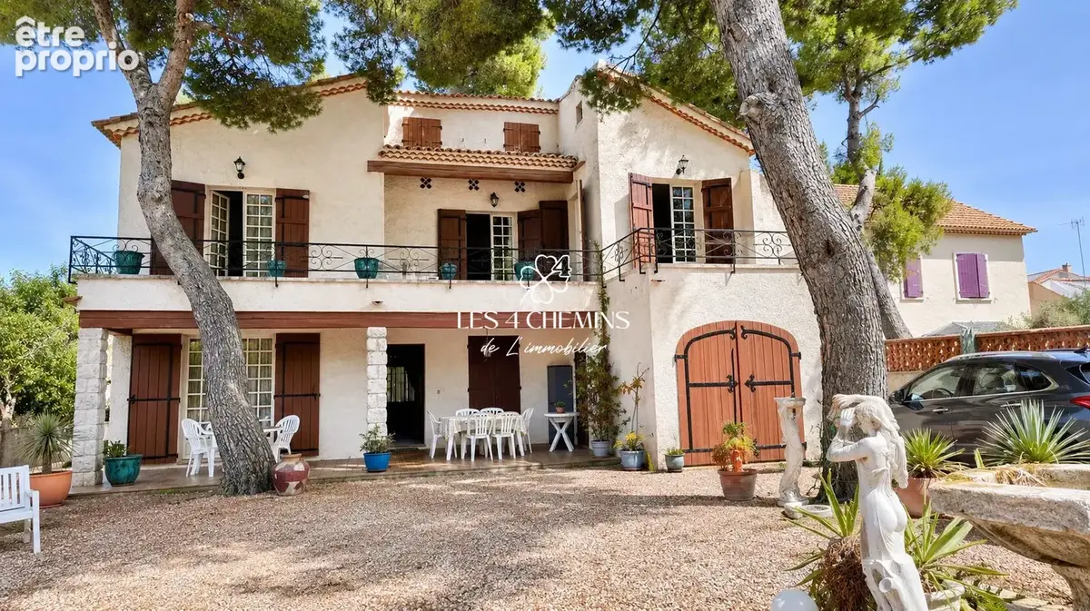 Villa  à rénover de 6 pièces d'environ 185 m2 sur 698 m2 proche mer et commerces - photo 18