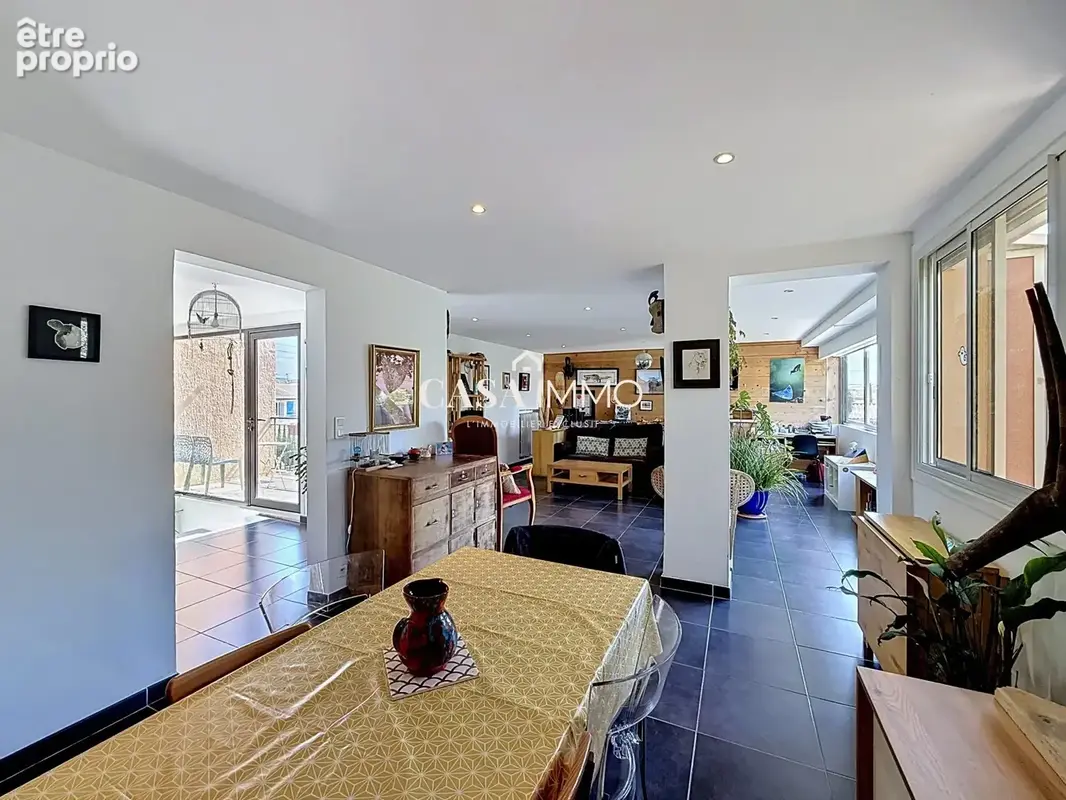 Appartement 5 pièces 146 m² à vendre à Hyeres (83400) - photo 4
