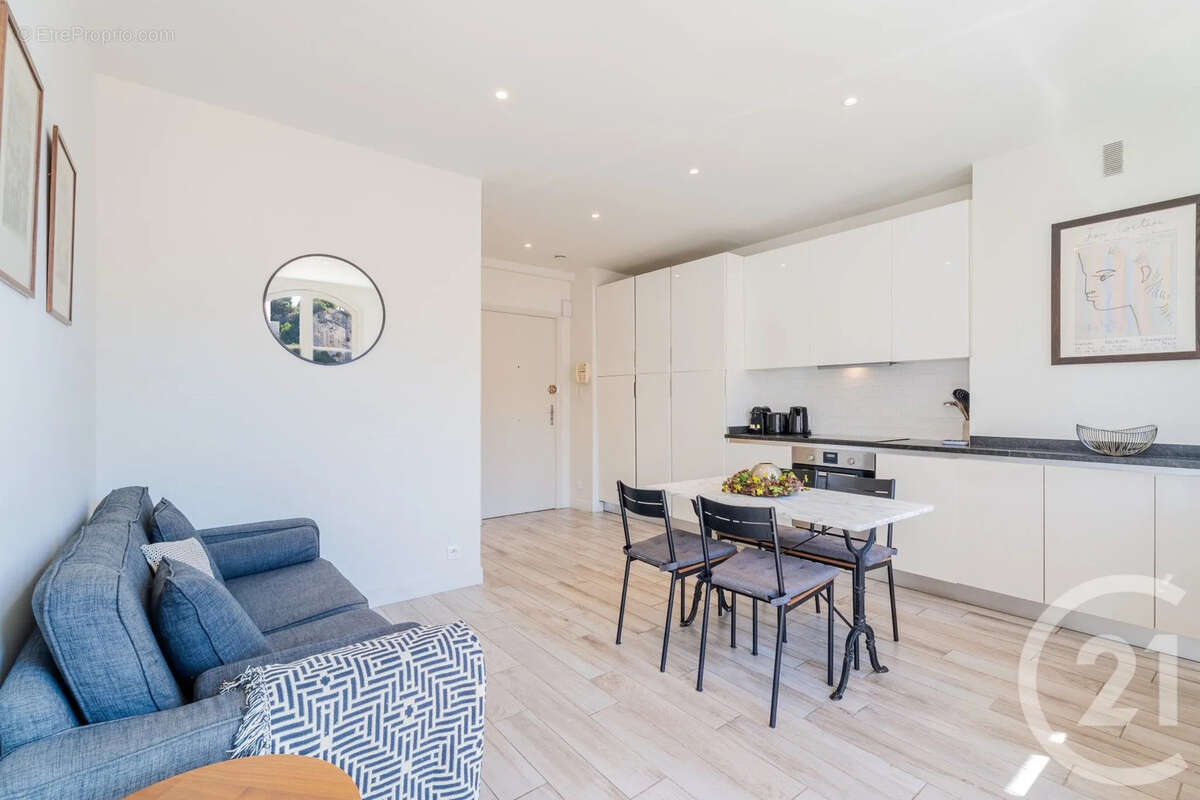 Appartement à NICE