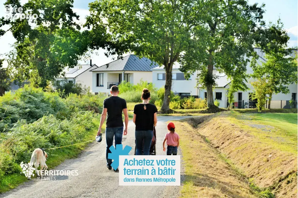 Terrain libre de constructeur à Nouvoitou - 8 min à pied du centre - photo 1