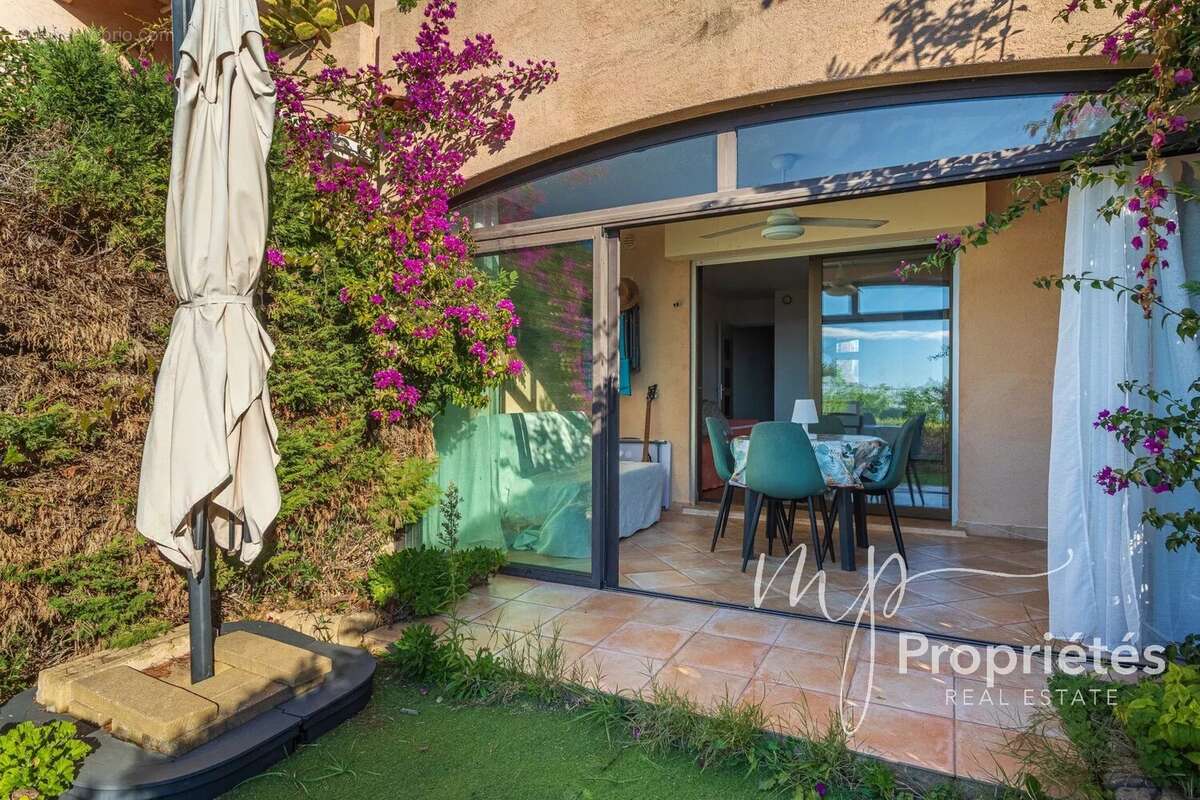 Appartement à RAYOL-CANADEL-SUR-MER