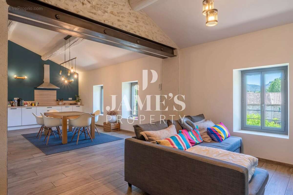 Appartement à SAINT-REMY-DE-PROVENCE