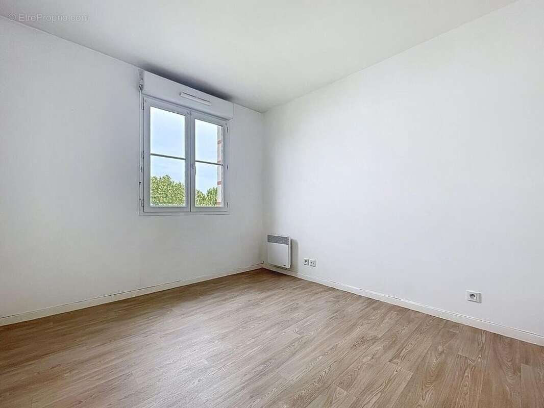 Photo 7 - Appartement à ELANCOURT