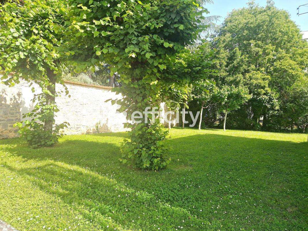 Appartement à SAINTES