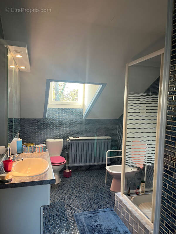 Maison à VILLENAVE-D'ORNON