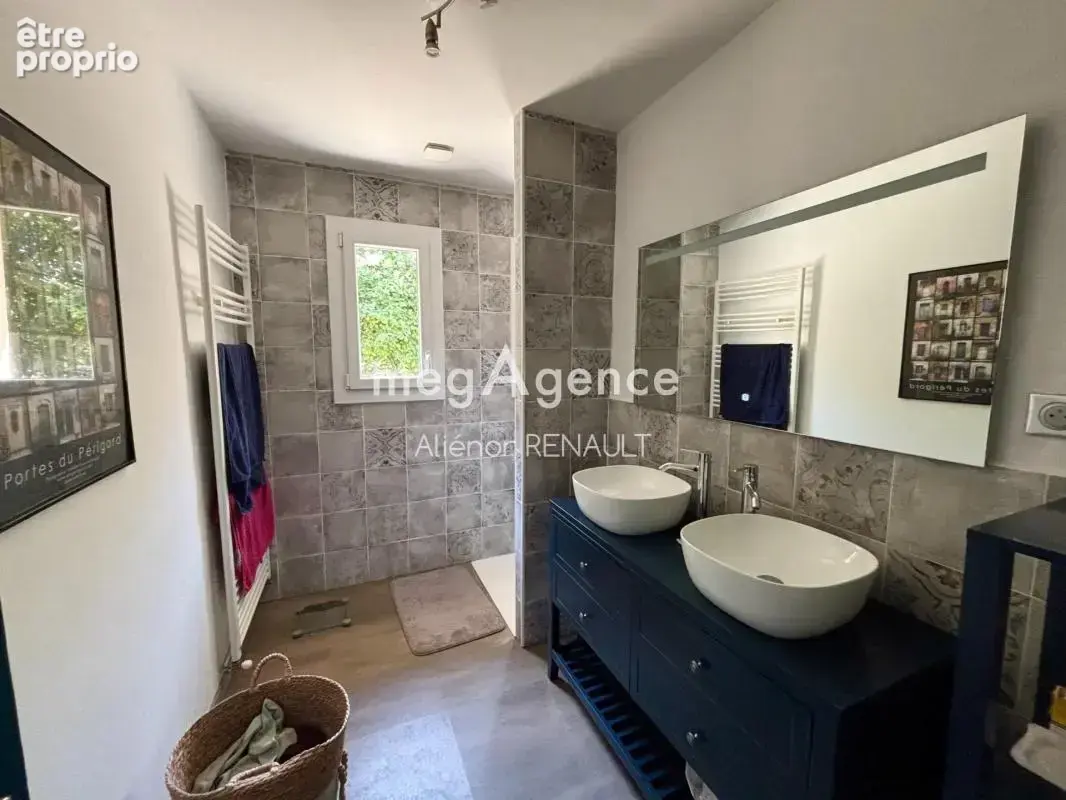 Maison 5 pièces - 104 m² avec jardin - photo 8
