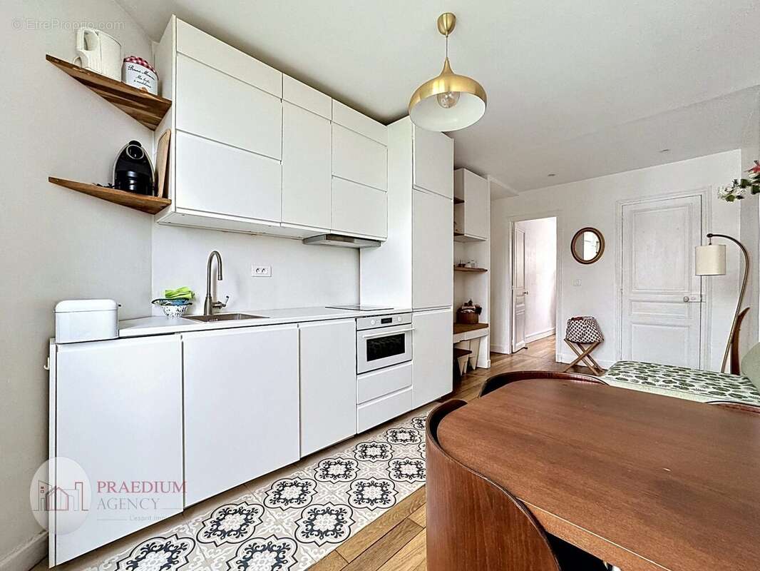 Appartement à MONTROUGE