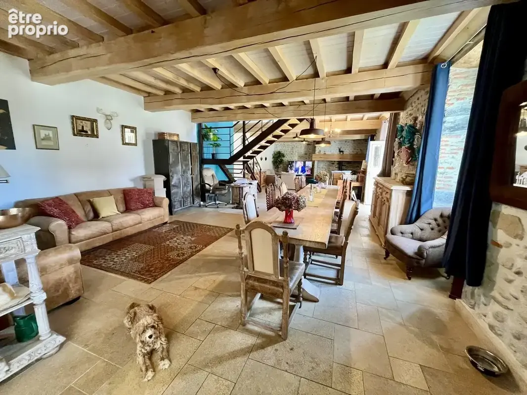 Maison 8 pièces 221 m² à vendre à Nay (64800) - photo 7