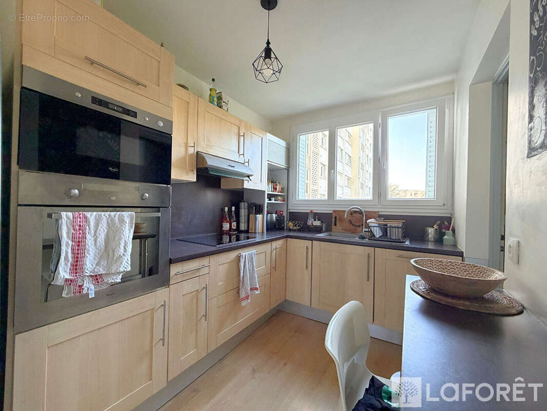 Appartement à OULLINS