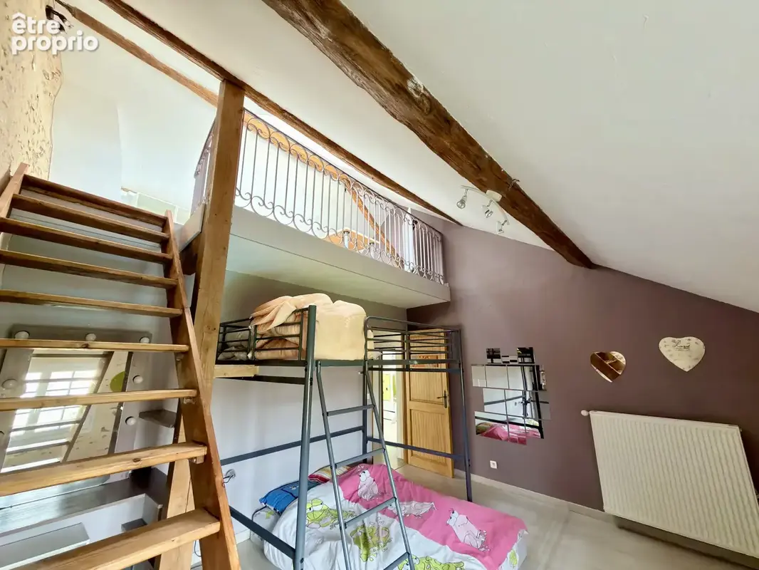 Argentières  Maison de caractère du XVIIIᵉ siècle avec piscine sur terrain arboré de 1 450 m2 - photo 9