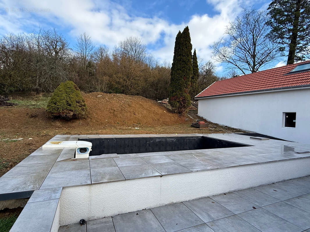 Maison à SCY-CHAZELLES