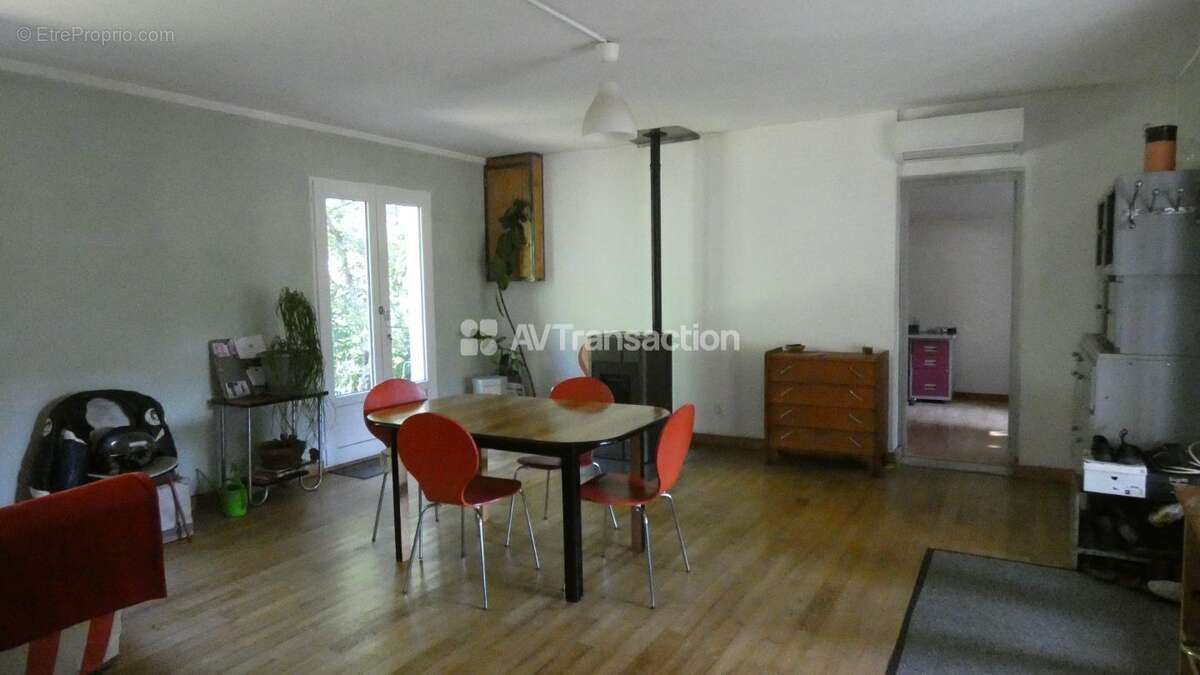 Maison à COLOGNAC