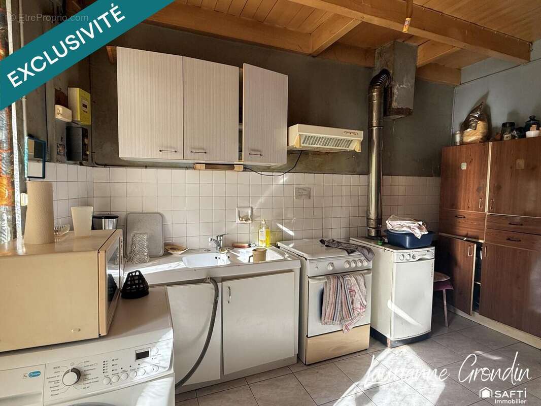 Maison 117 m² à Aumagne  - photo 4