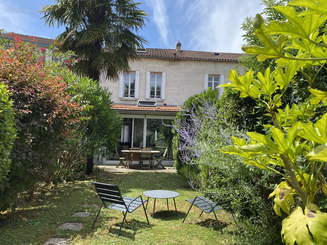 Maison à ANGOULEME