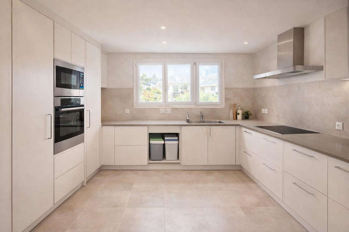 Appartement à SANARY-SUR-MER