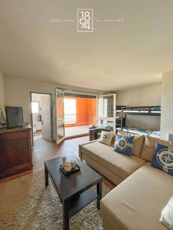 Appartement à MARSEILLE-7E